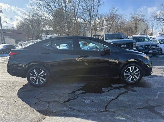 2021 Nissan Versa SV Xtronic CVT