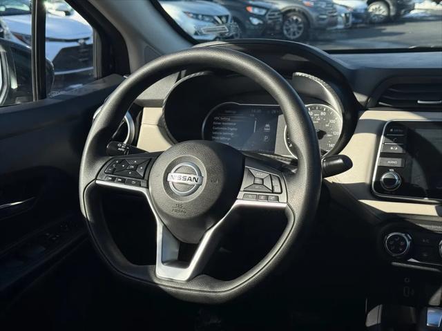 2021 Nissan Versa SV Xtronic CVT