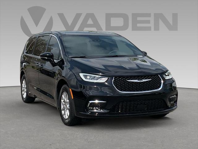 2025 Chrysler Pacifica PACIFICA SELECT