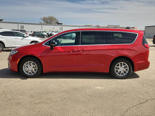 2025 Chrysler Pacifica PACIFICA SELECT