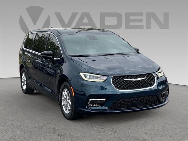2025 Chrysler Pacifica PACIFICA SELECT