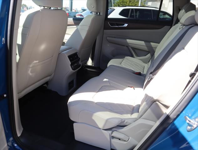 2025 Volkswagen Atlas 2.0T SEL Premium R-Line