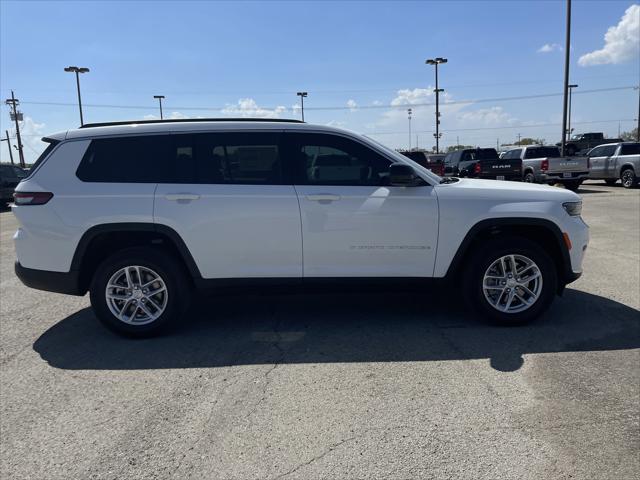 2025 Jeep Grand Cherokee GRAND CHEROKEE L LAREDO X 4X2