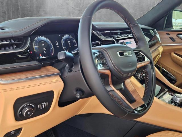 2025 Jeep Grand Cherokee GRAND CHEROKEE SUMMIT RESERVE 4X4