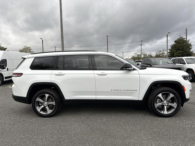2025 Jeep Grand Cherokee GRAND CHEROKEE L LIMITED 4X2