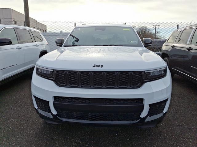2025 Jeep Grand Cherokee GRAND CHEROKEE L ALTITUDE X 4X4
