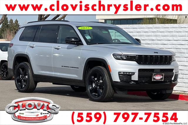 2025 Jeep Grand Cherokee GRAND CHEROKEE L LIMITED 4X4
