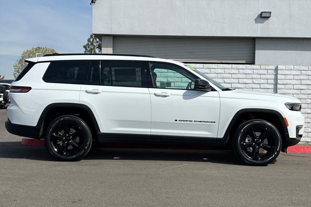 2025 Jeep Grand Cherokee GRAND CHEROKEE L LIMITED 4X4