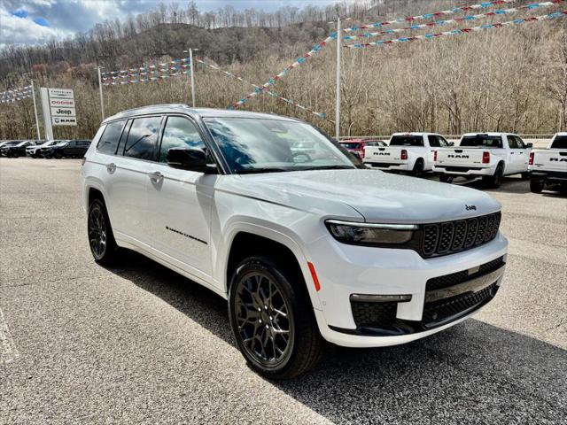2025 Jeep Grand Cherokee GRAND CHEROKEE L SUMMIT 4X4
