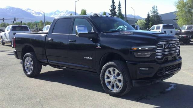 2025 RAM Ram 3500 RAM 3500 LARAMIE CREW CAB 4X4 64 BOX