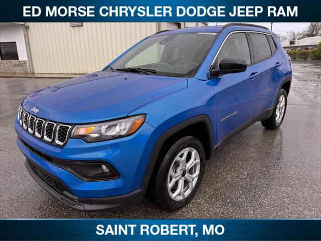 2025 Jeep Compass COMPASS LATITUDE 4X4