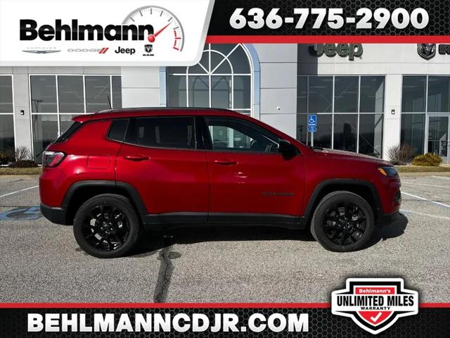 2025 Jeep Compass COMPASS LATITUDE 4X4