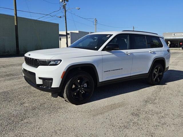 2025 Jeep Grand Cherokee GRAND CHEROKEE L ALTITUDE 4X2