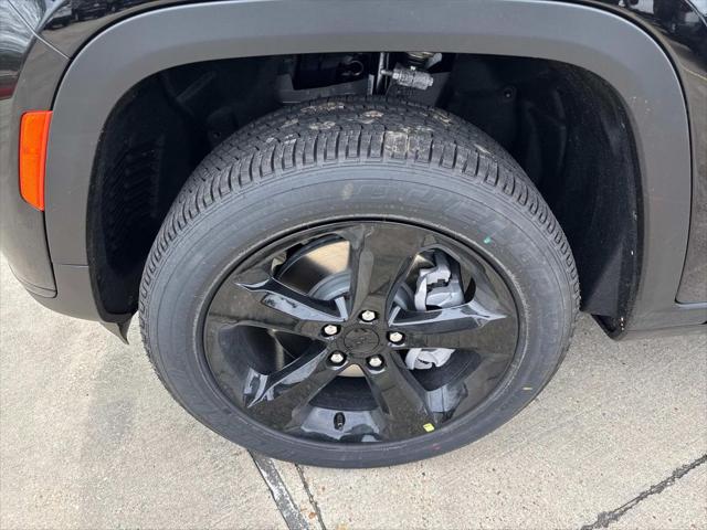 2025 Jeep Grand Cherokee GRAND CHEROKEE L ALTITUDE X 4X2