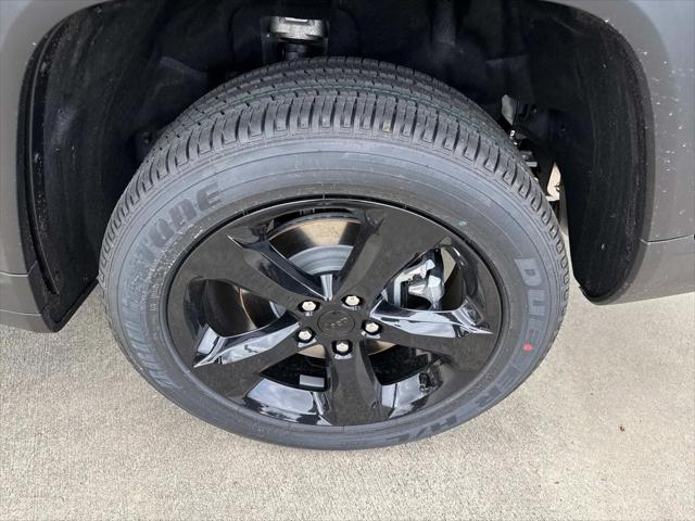 2025 Jeep Grand Cherokee GRAND CHEROKEE L ALTITUDE X 4X2