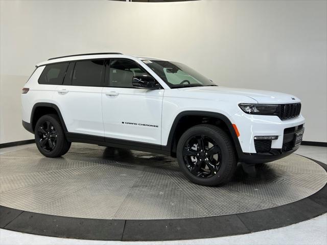 2025 Jeep Grand Cherokee GRAND CHEROKEE L LIMITED 4X4