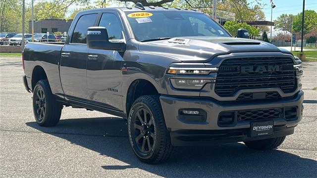 2025 RAM Ram 2500 RAM 2500 LARAMIE CREW CAB 4X4 64 BOX