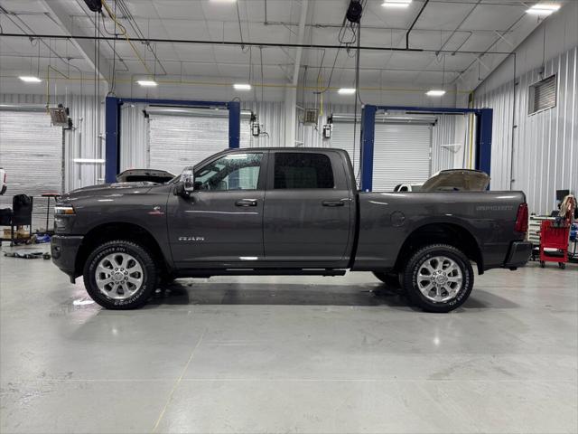 2025 RAM Ram 3500 RAM 3500 LARAMIE CREW CAB 4X4 64 BOX