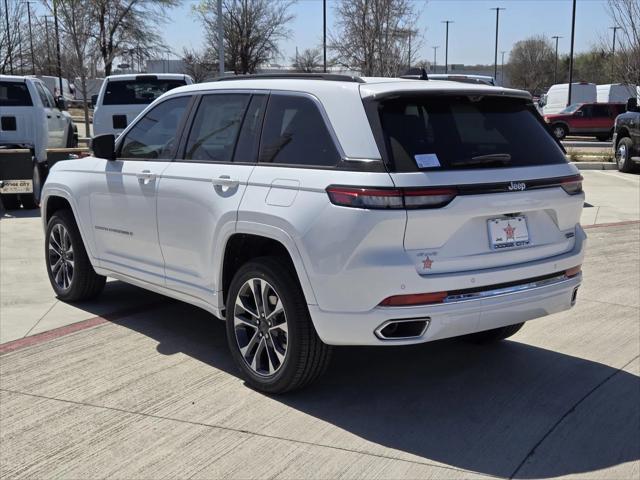 2025 Jeep Grand Cherokee GRAND CHEROKEE OVERLAND 4X4
