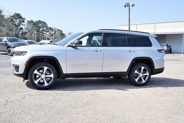 2025 Jeep Grand Cherokee GRAND CHEROKEE L LIMITED 4X2