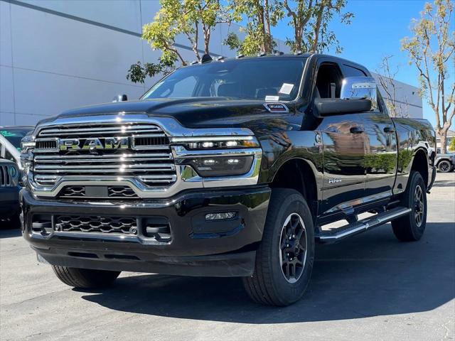 2025 RAM Ram 3500 RAM 3500 LARAMIE CREW CAB 4X4 64 BOX