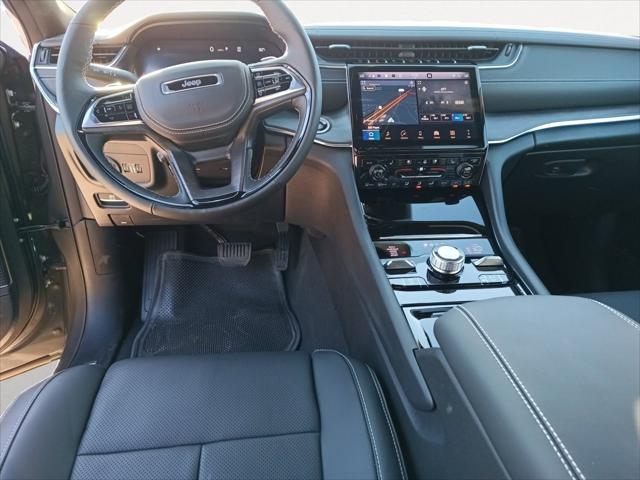 2025 Jeep Grand Cherokee GRAND CHEROKEE OVERLAND 4X4