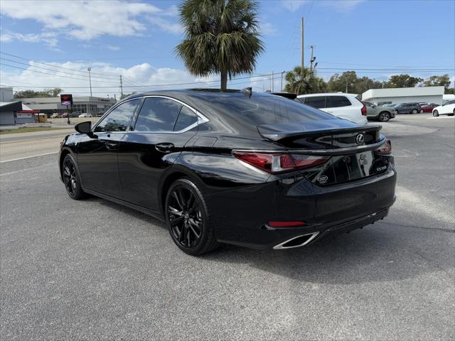 2024 Lexus ES 350 F SPORT Handling