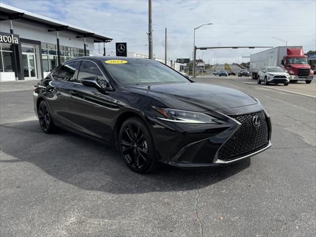 2024 Lexus ES 350 F SPORT Handling