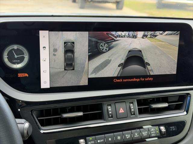 2024 Lexus ES 350 F SPORT Handling