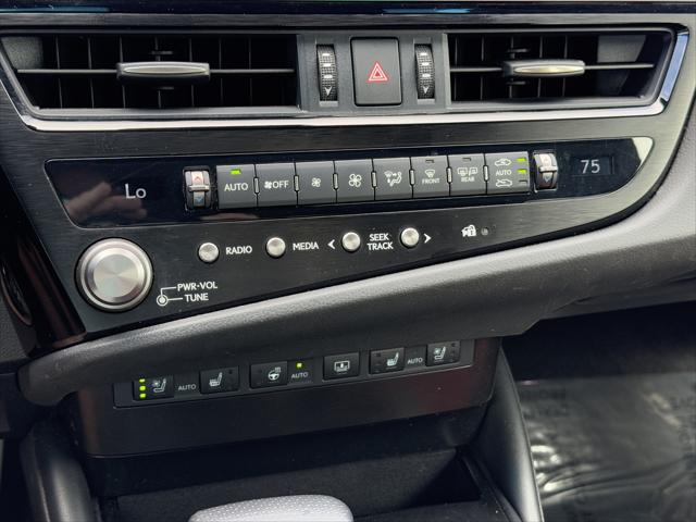 2024 Lexus ES 350 F SPORT Handling