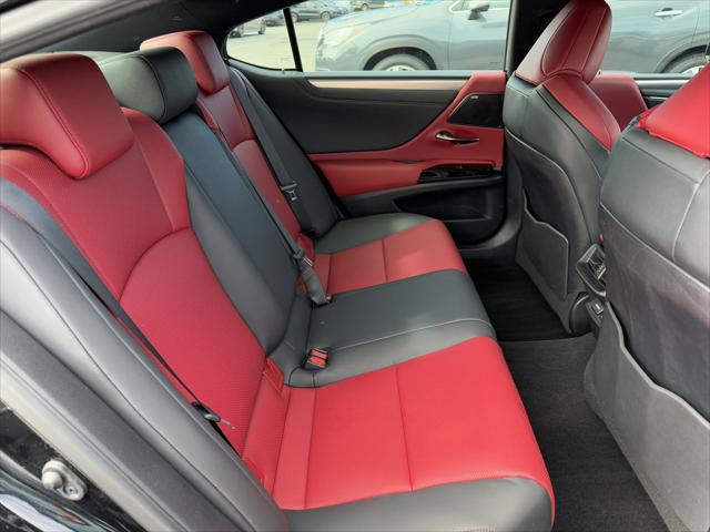2024 Lexus ES 350 F SPORT Handling