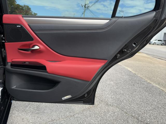 2024 Lexus ES 350 F SPORT Handling