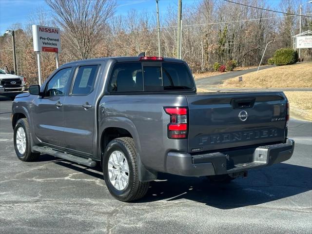 2022 Nissan Frontier Crew Cab SV 4x4