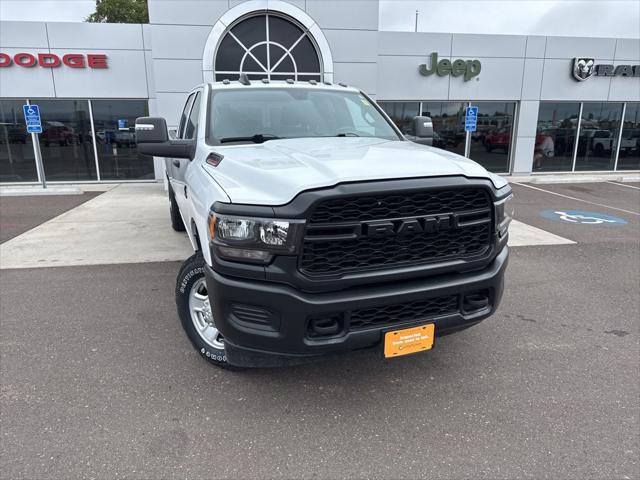 2024 RAM 2500 Tradesman Crew Cab 4x4 8 Box 2024 RAM 2500 Tradesman Crew Cab 4x4 8 Box