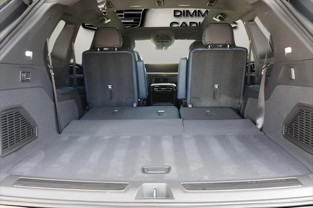 2025 Cadillac Escalade Luxury 2