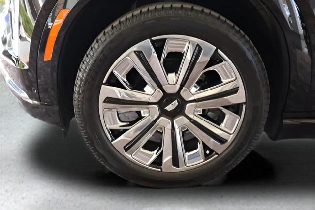 2025 Cadillac Escalade Luxury 2