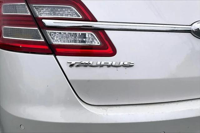 2018 Ford Taurus Limited