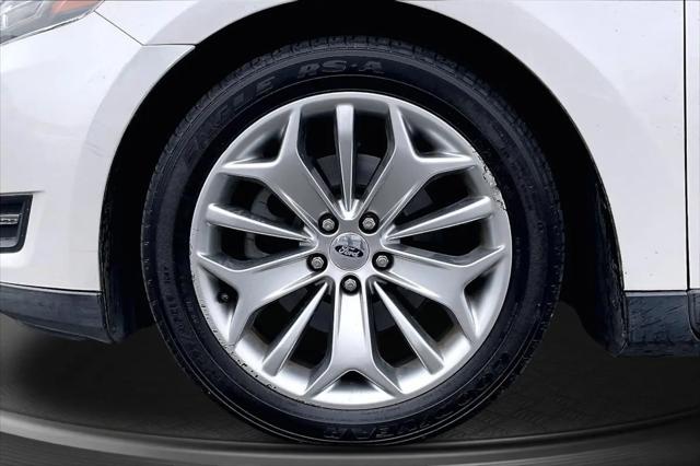 2018 Ford Taurus Limited