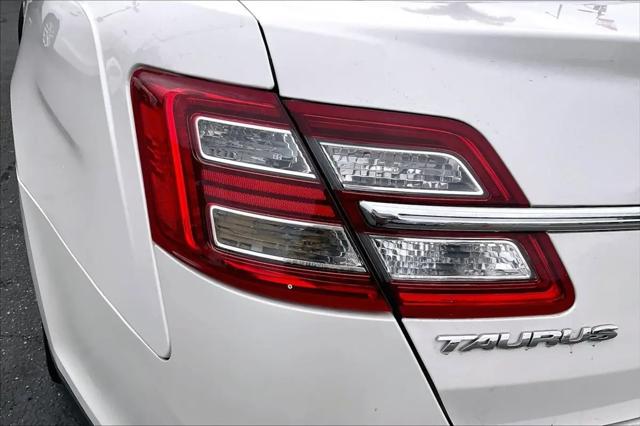 2018 Ford Taurus Limited