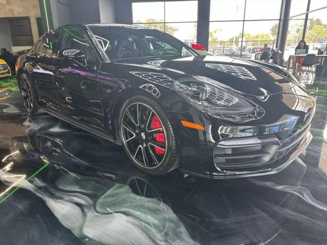 2020 Porsche Panamera GTS