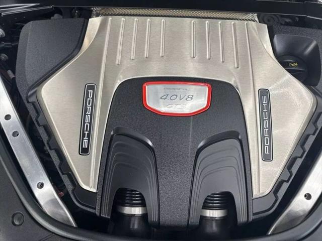 2020 Porsche Panamera GTS