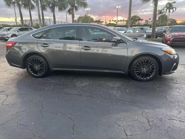 2018 Toyota Avalon XLE