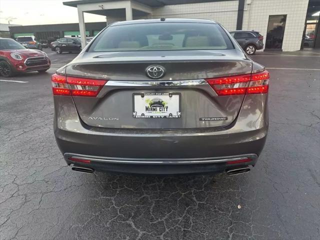 2018 Toyota Avalon XLE