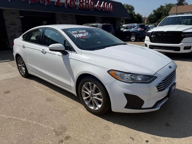 2020 Ford Fusion SE