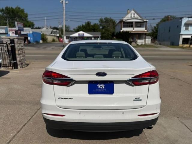 2020 Ford Fusion SE