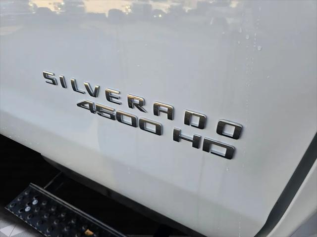 2024 Chevrolet Silverado 6500HD 1WT