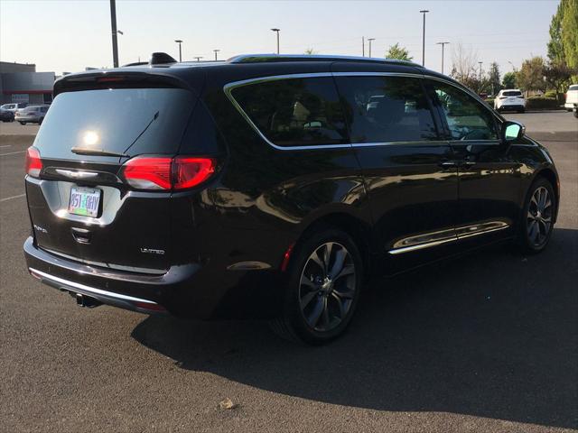 2017 Chrysler Pacifica Limited