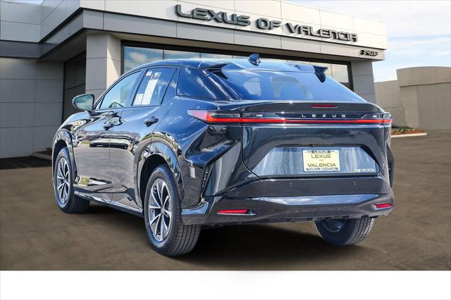 2025 Lexus 300 Premium