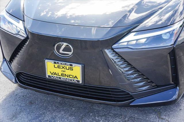 2025 Lexus 300 Premium