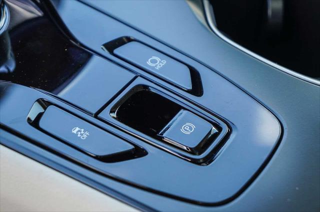 2025 Lexus 300 Premium